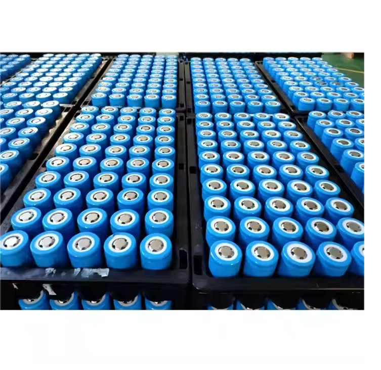 Heiße Produkte 3,2 V 6 Ah Batterie LiFePO4-Zelle 32650 32700 Mit 2500